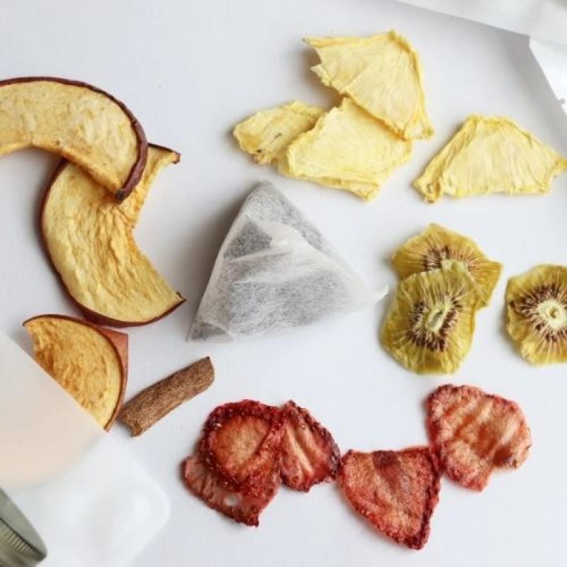 ノンシュガー和紅茶deフルーツティー[イチゴ・リンゴ・キウイ・パイン・シナモン]3個セット(BLUE BLUEBERRY FARMさん)のメインイメージ