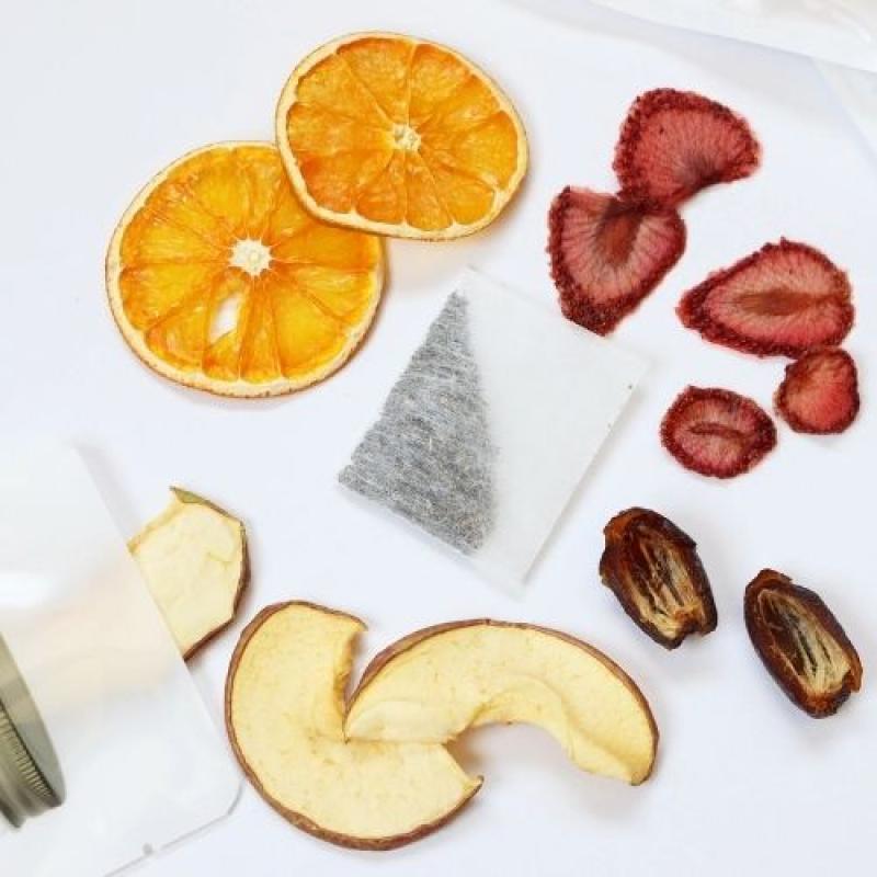 ノンシュガージャスミン茶deフルーツティー[イチゴ・リンゴ・オレンジ・デーツ]3個セット(BLUE BLUEBERRY FARMさん)のメインイメージ