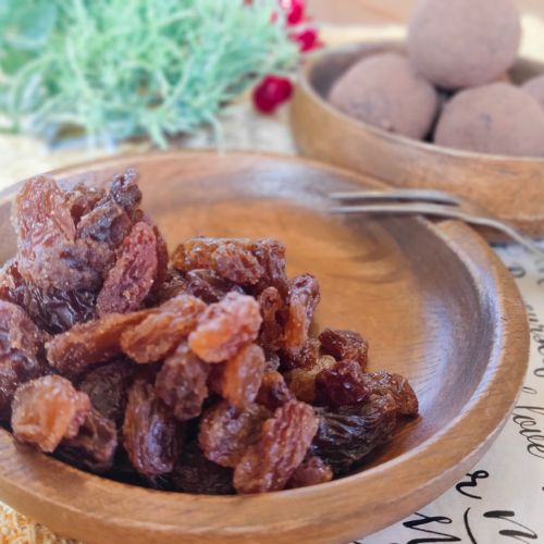 [10個]無添加レーズンの濃厚トリュフカカオ＜無添加・グルテンフリー・砂糖不使用＞(KUMAちゃんカレー＆スイーツショップさん)のメインイメージ
