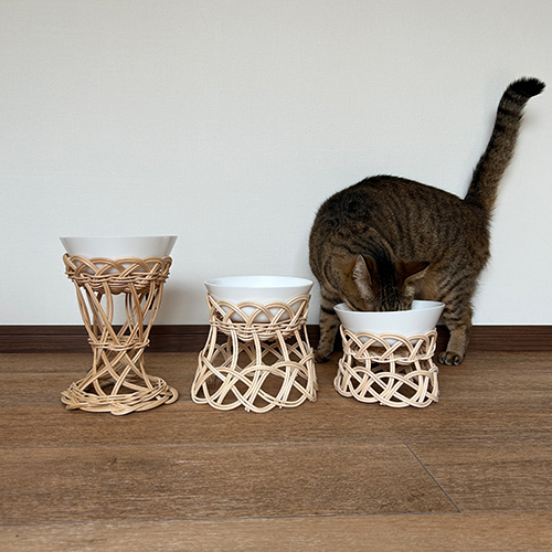 ラタンボウルスタンドL  ＜10~12cm＞ （ボウル付き）(grinieさん)のメインイメージ