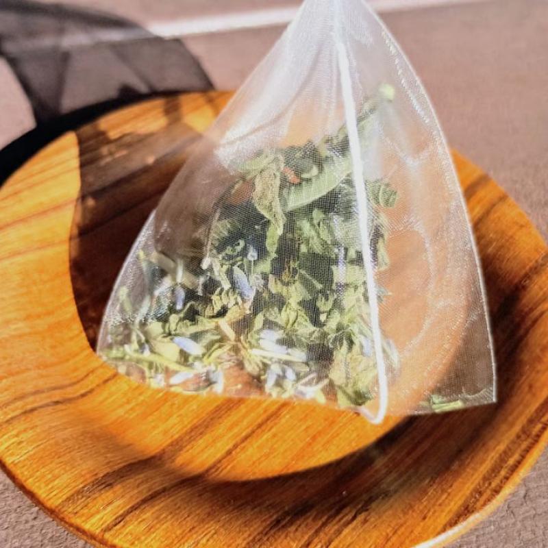 【フルリカバリー】疲れた体にひと休み！体と心に沁み渡る豊かな香りと味わい！ブレンドハーブティーバッグ（3包）ビターテイスト　植物由来ティーバッグ(HERBARY.S ハーブ園さくらいさん)のメインイメージ