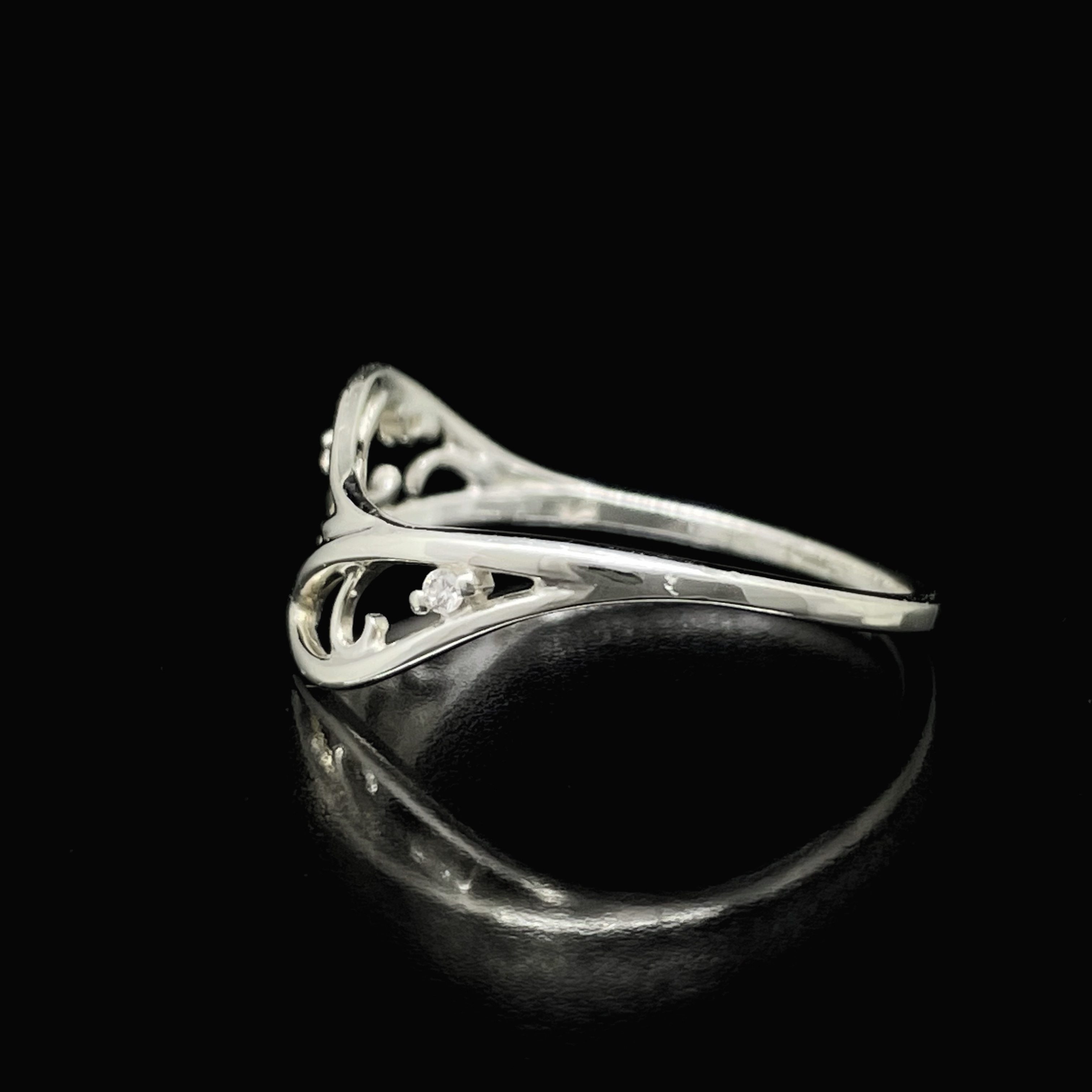 【8号〜14号】3stone IVY Ring　3ストーンアイビーリング　シルバーリング(Studio Tinkerさん)のメインイメージ