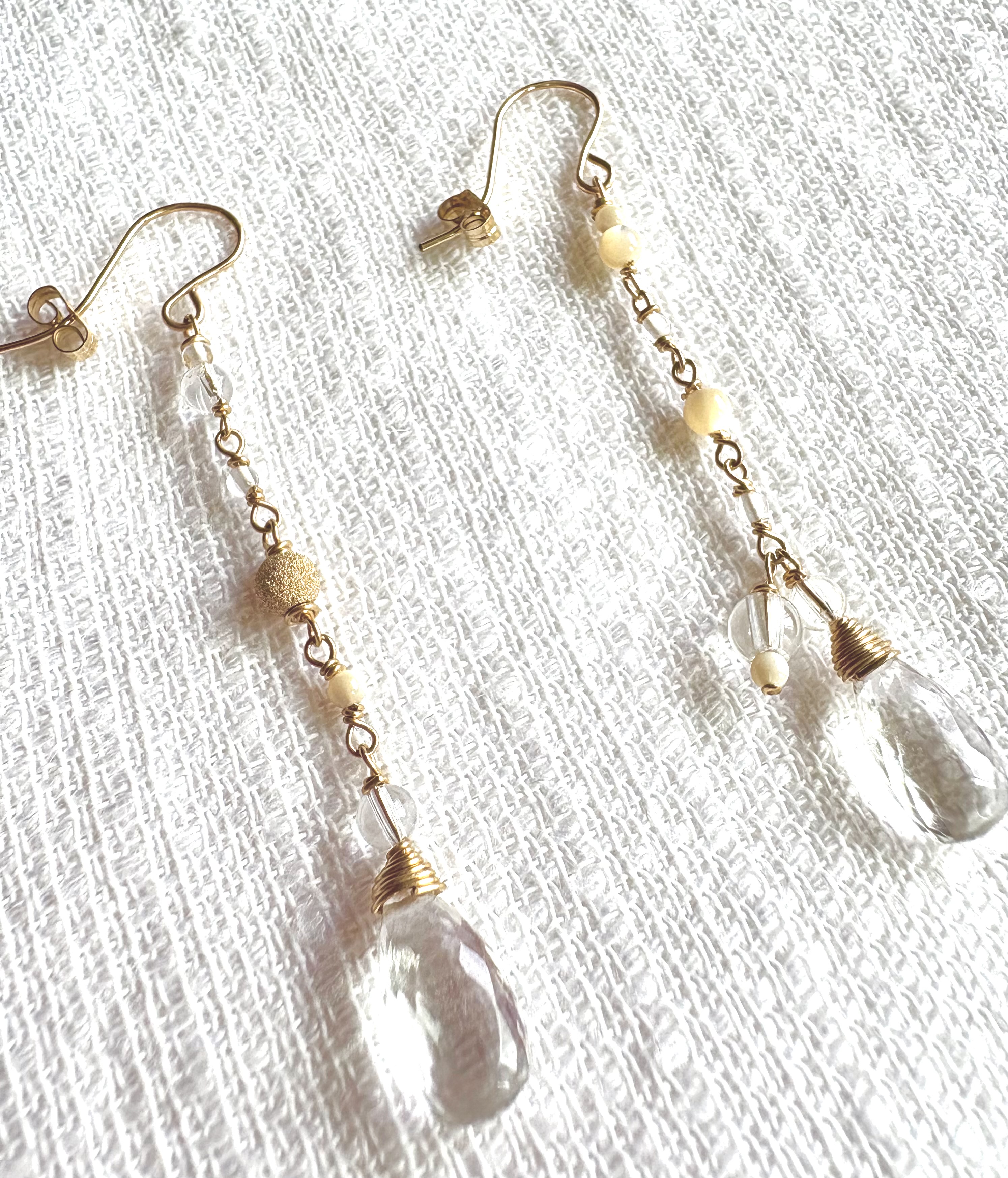 〜雫〜天然水晶14kgfピアス(nana＆jewelsさん)のメインイメージ