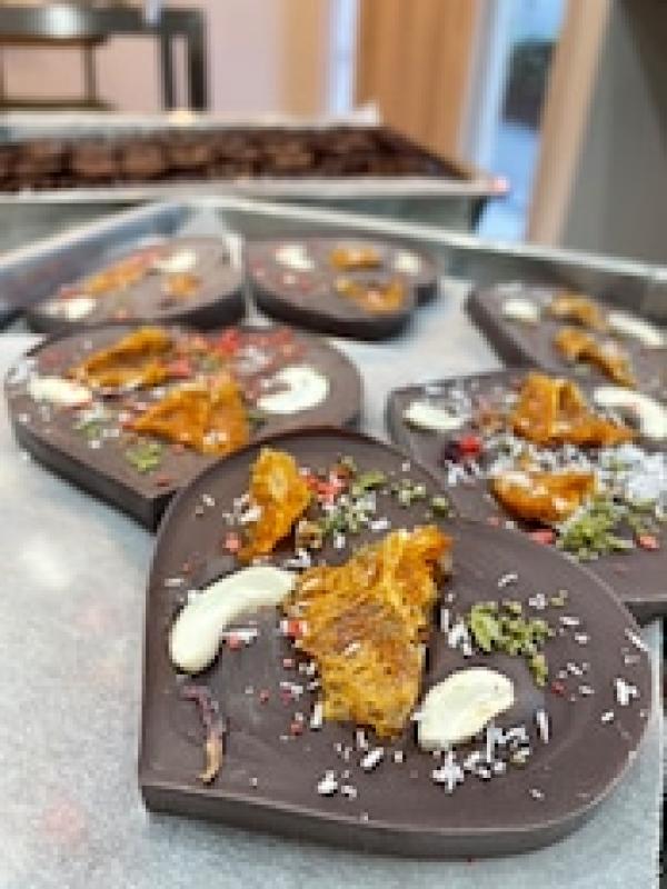 ハートのRAWチョコ　ロースイーツ　母の日におすすめ☆(Maple Raw -メープル ロー-さん)のメインイメージ