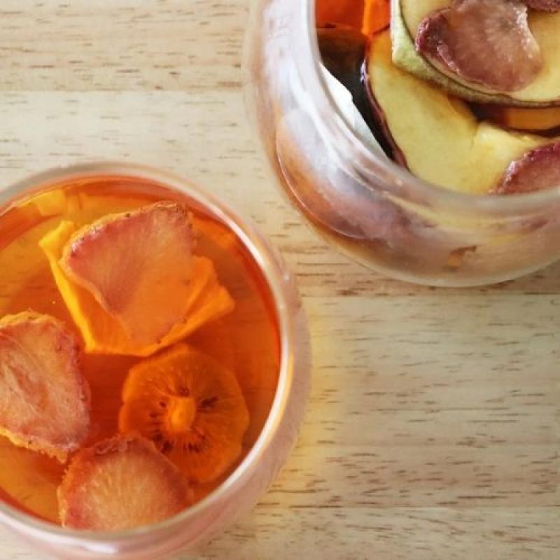 ノンシュガー和紅茶deフルーツティー[イチゴ・リンゴ・キウイ・パイン・シナモン]3個セット(BLUE BLUEBERRY FARMさん)のメインイメージ