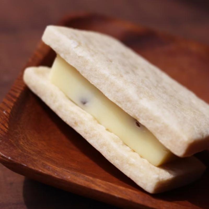 果樹園生まれのバターサンド5種セット(15個入り)　★ジャパンフードセレクション金賞受賞★　母の日におすすめ☆(漆山果樹園さん)のメインイメージ