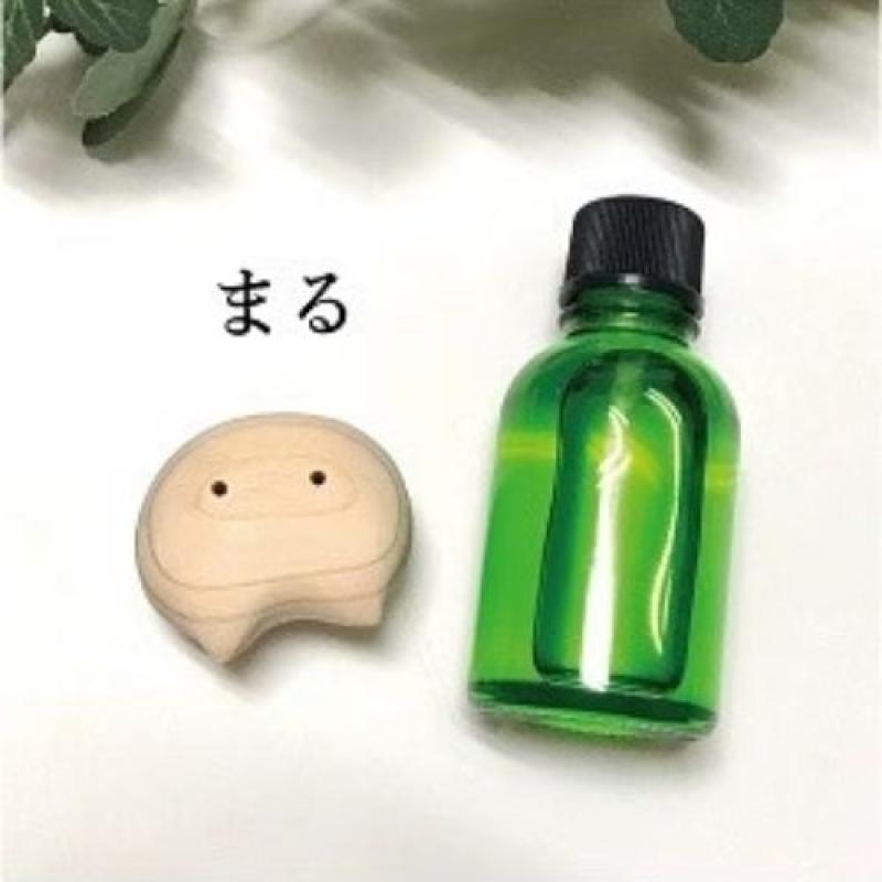 ひのきの妖精 ひのここギフト　カーアロマ　ヒノキ製木箱入り　まる　消臭効果抜群(木工房ゆうむさん)のメインイメージ
