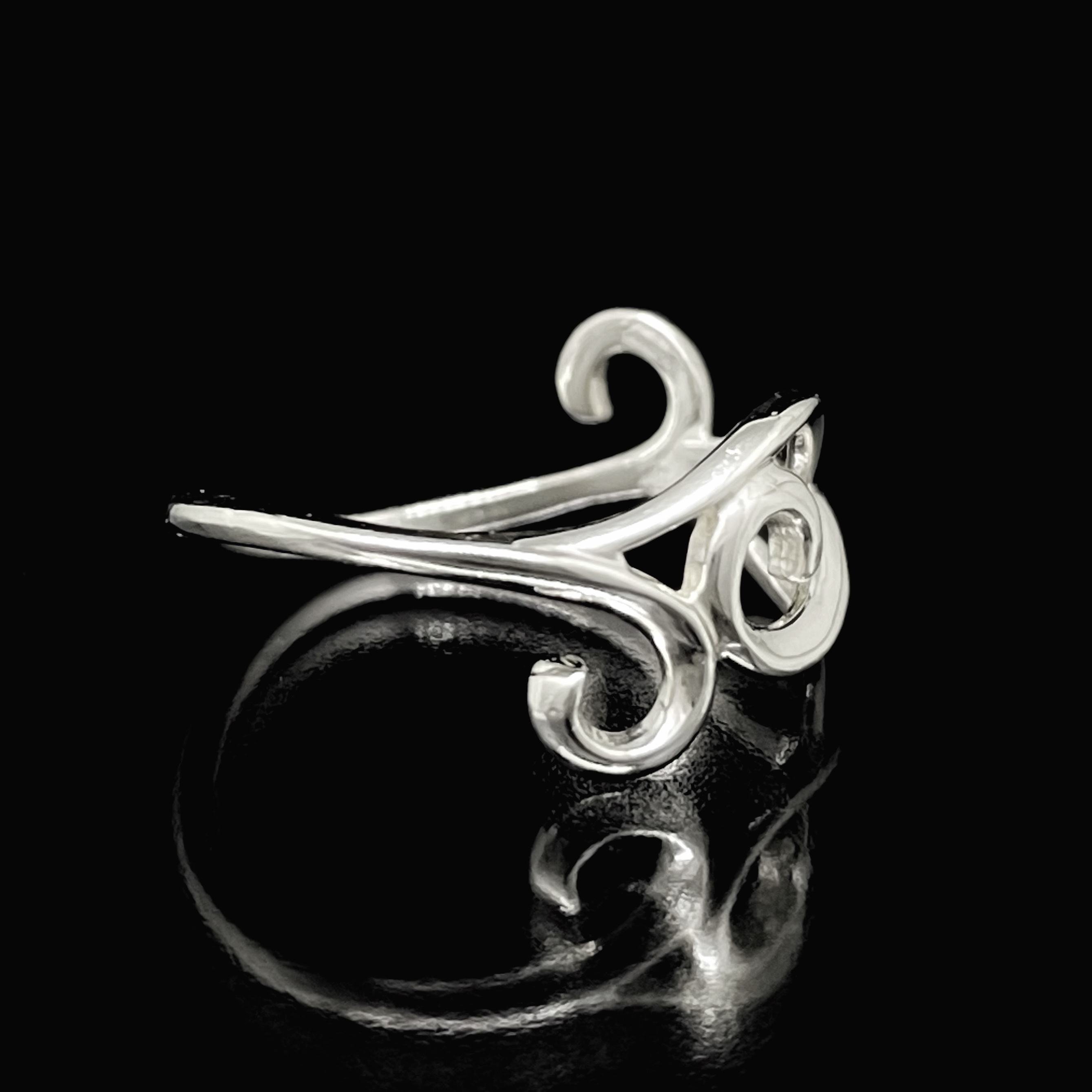 【8号〜14号】アラベスクウェイブリング　シルバーリング(Studio Tinkerさん)のメインイメージ