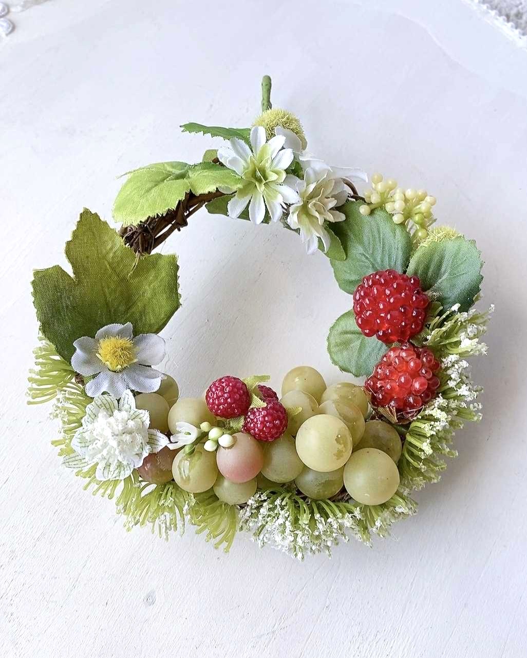 冷蔵庫内の匂いを消す果実のリース（カタリーヌフラワー）HA-5013/ 約径11㎝(フルールちよさん)のメインイメージ