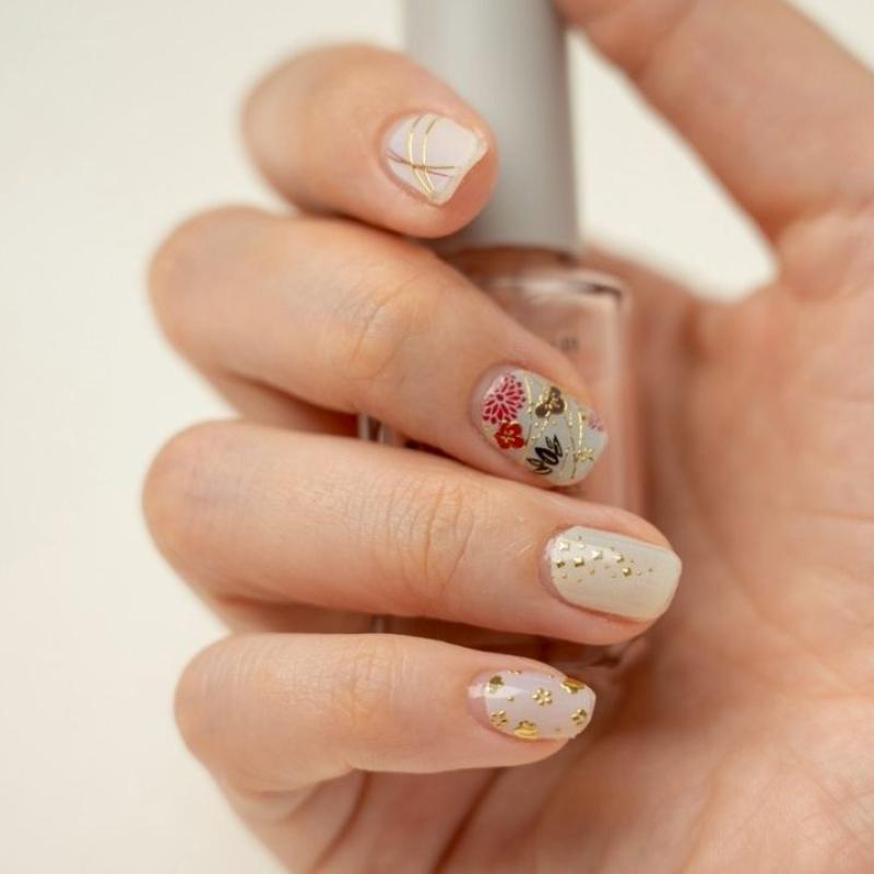 和風ネイルシール　Nail Sticker 吉松⽵梅(ロング)(LUNAKAさん)のメインイメージ
